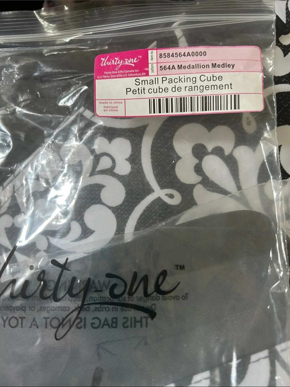 thirty-one small packing cube Black and White medallion medley